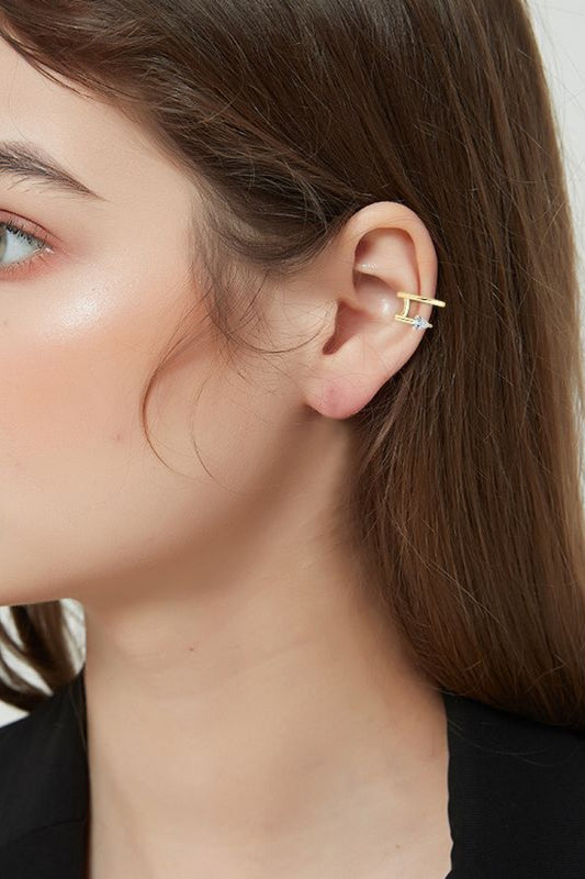 earringsIntroducing the Nidhi Cuff Earrings — a sleek, minimalist design that exudes understated elegance. These earrings are crafted from premium 925 sterling silver, plateNidhi Cuff Earrings