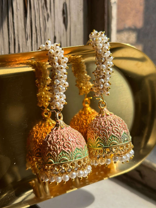 Anokhi Jhumka - Experience the Elegance of Unique Jhumki
The Allure of Unique Anokhi Jhumki
The Unique Anokhi Jhumki stands out with its enchanting design, merging tAnokhi Jhumka
