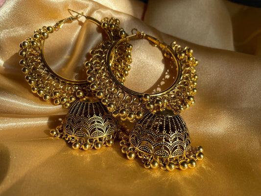 Always: Embrace Timeless Elegance with 'Aina' Earrings
Exquisite Craftsmanship
Always remember that the Aina earrings showcase exquisite craftsmanship and timeless eAina